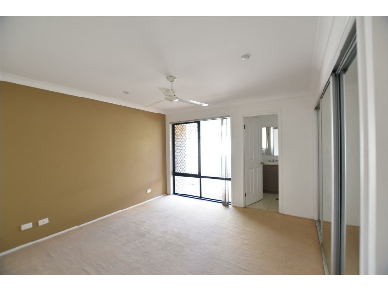 10 Diamond Avenue, Kallangur QLD 4503