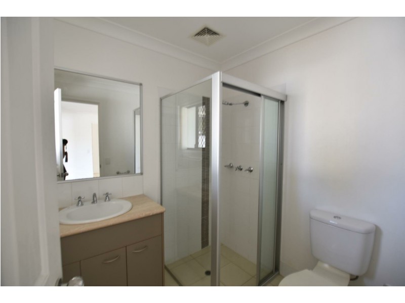 10 Diamond Avenue, Kallangur QLD 4503