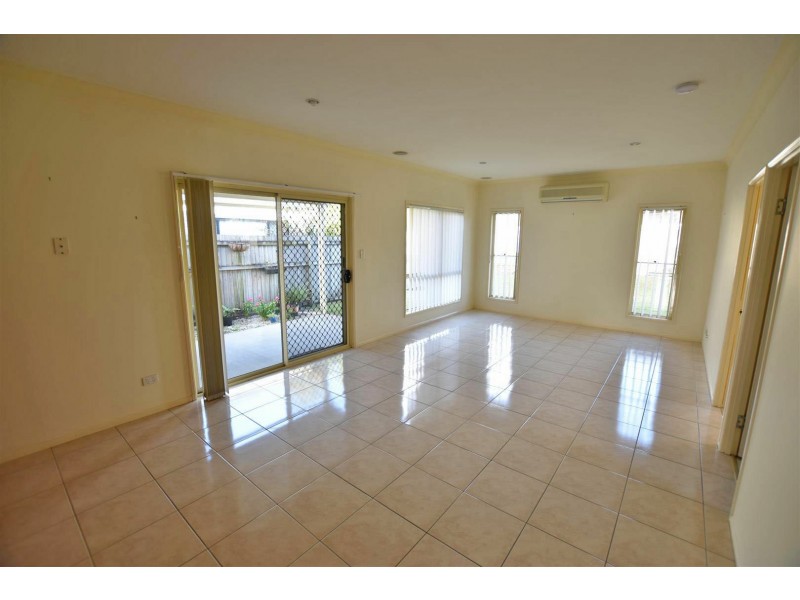 30 Heathcote Avenue, North Lakes QLD 4509