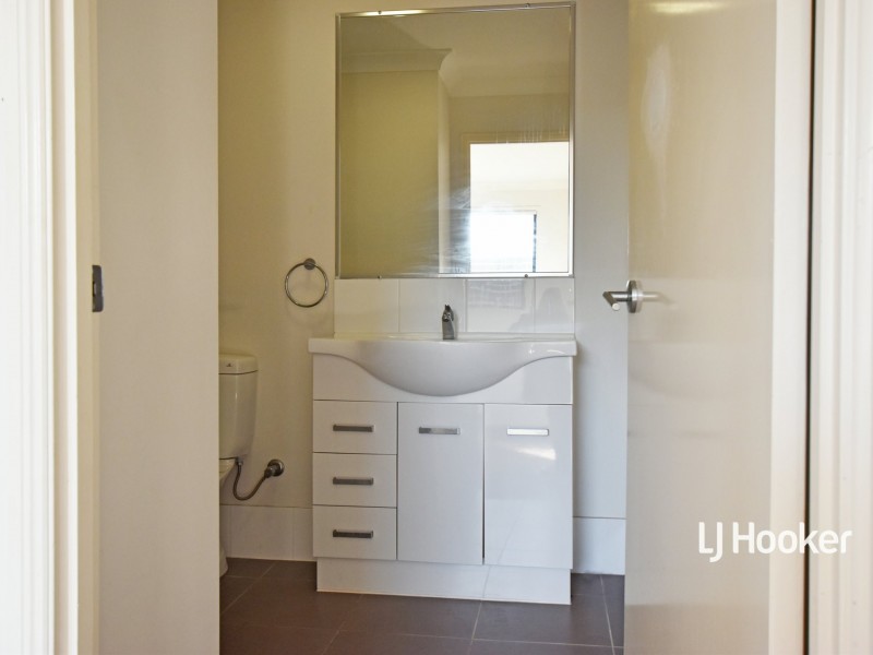 32 Donnegal Drive, Kallangur QLD 4503