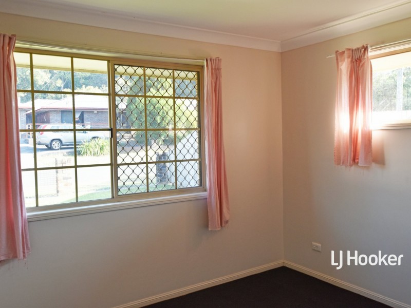 32 Donnegal Drive, Kallangur QLD 4503