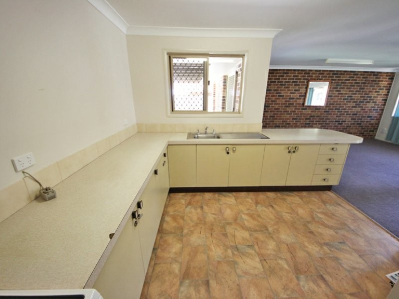 32 Donnegal Drive, Kallangur QLD 4503