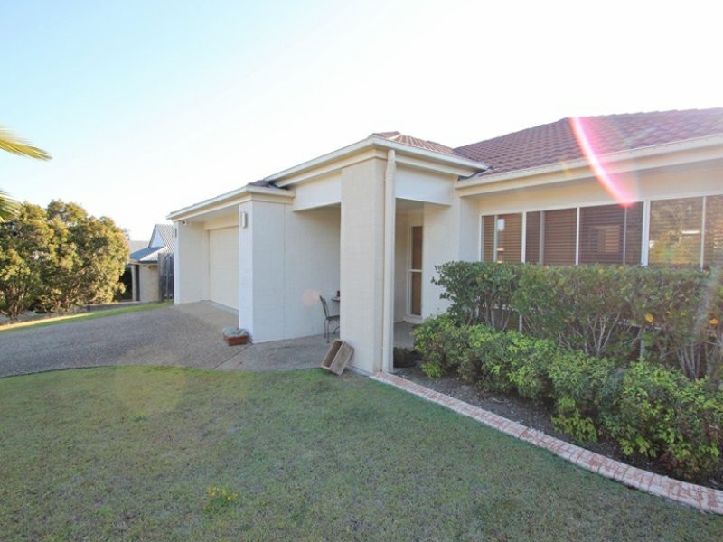 15 Brimstone Court, Kallangur QLD 4503