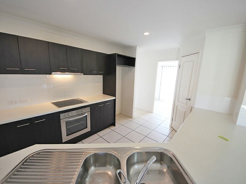 36 Garden Terrace, Kallangur QLD 4503