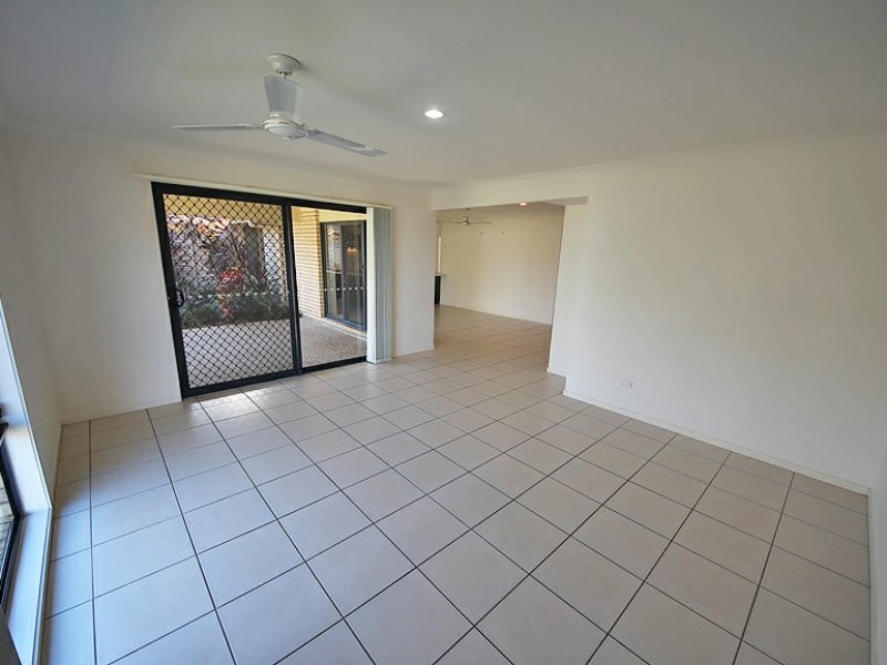 36 Garden Terrace, Kallangur QLD 4503