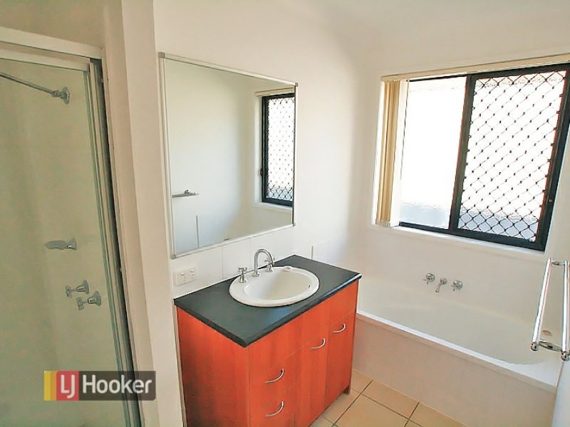 5 Melissa Court, Kallangur QLD 4503