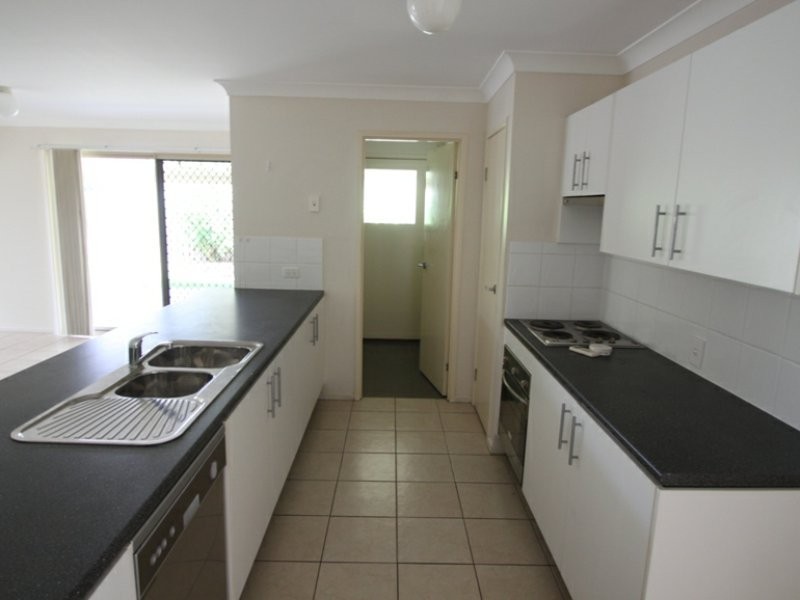 12 Bolte Crescent, Kallangur QLD 4503