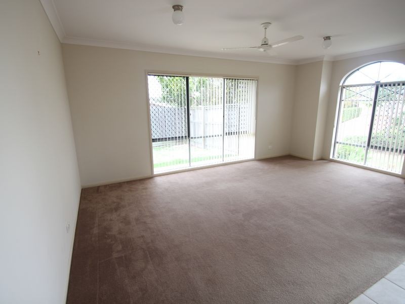 North Lakes QLD 4509