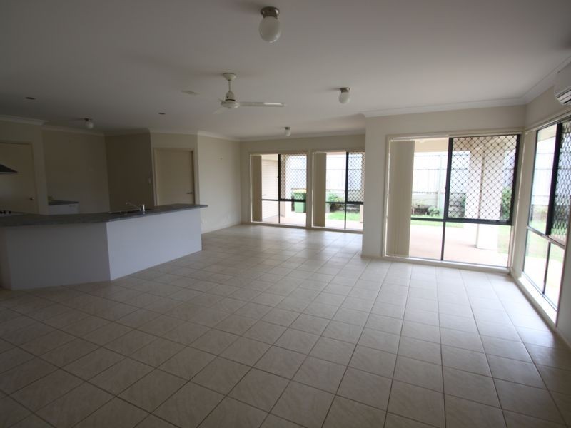 North Lakes QLD 4509