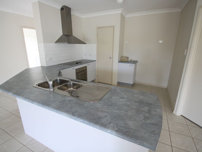 North Lakes QLD 4509