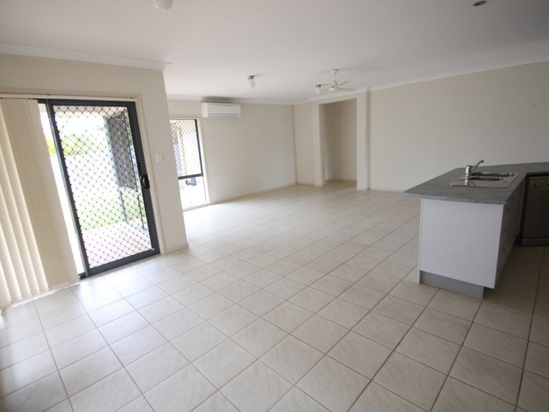 North Lakes QLD 4509