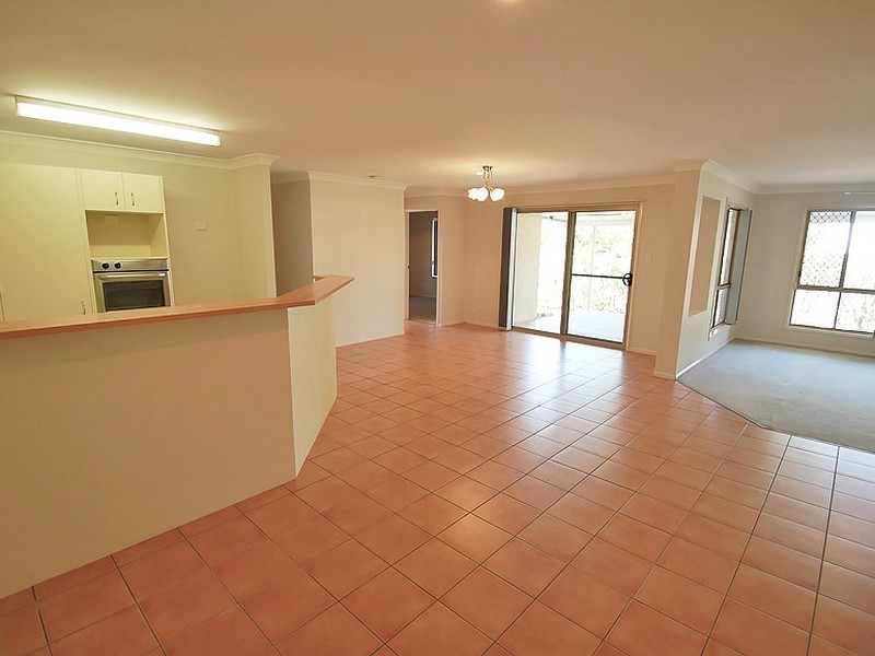 6 Yaraki Court, Murrumba Downs QLD 4503