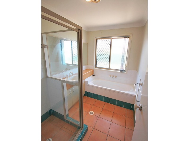 6 Yaraki Court, Murrumba Downs QLD 4503