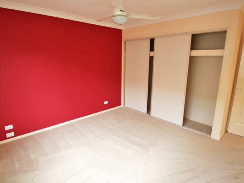 7 Chantrey Court, Kallangur QLD 4503