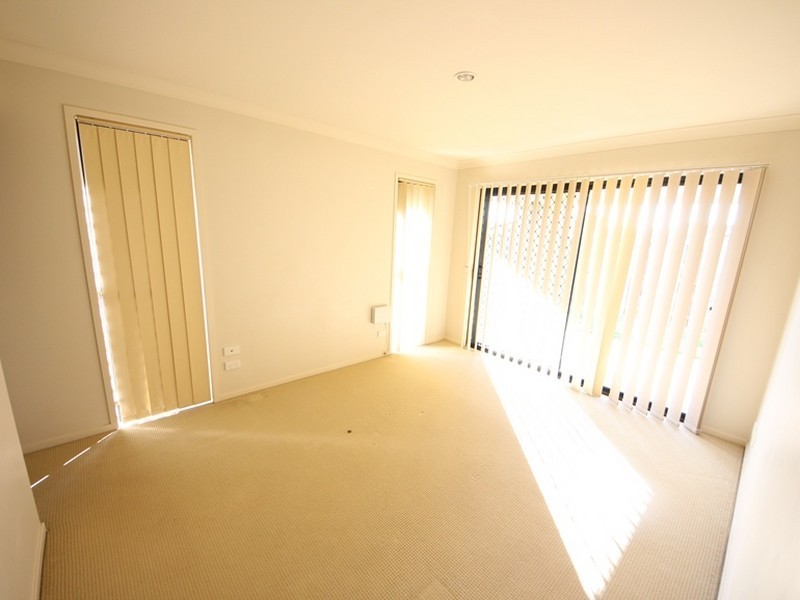 2 Leafwing Street, Kallangur QLD 4503