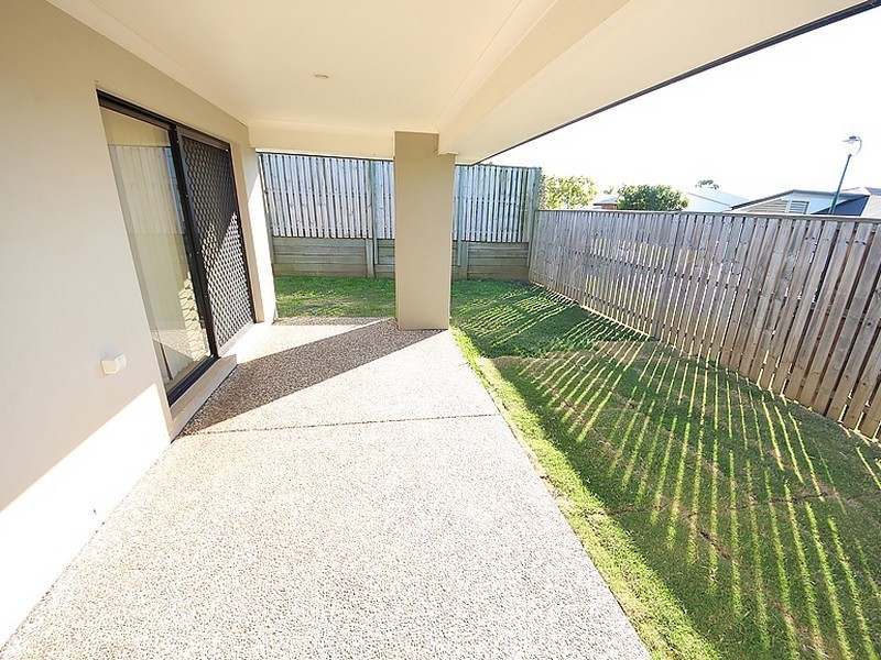 2 Leafwing Street, Kallangur QLD 4503