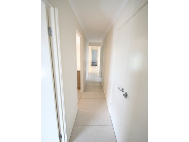29 Skipton Circuit, Kallangur QLD 4503