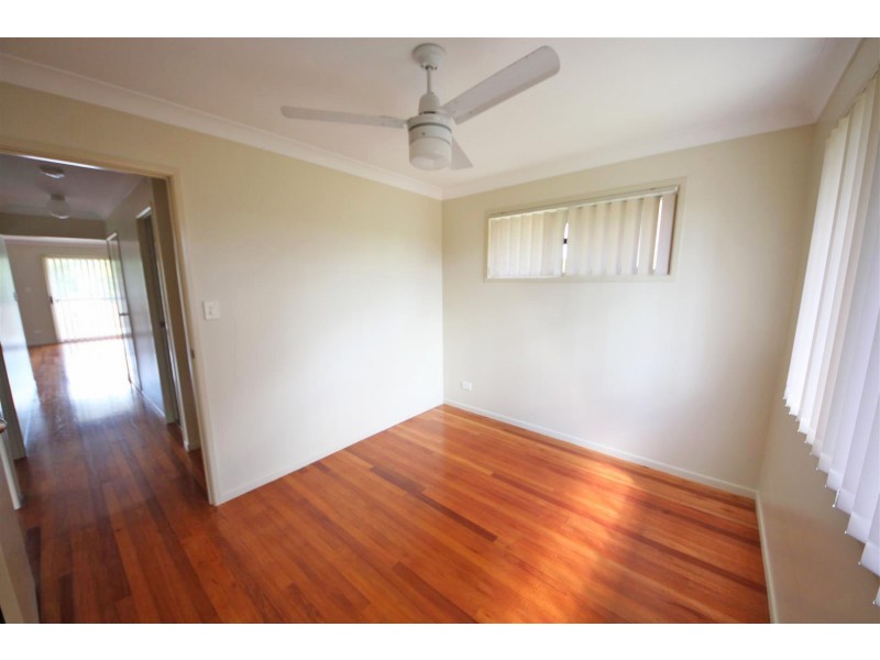 19 Gabrielle Court, Kallangur QLD 4503