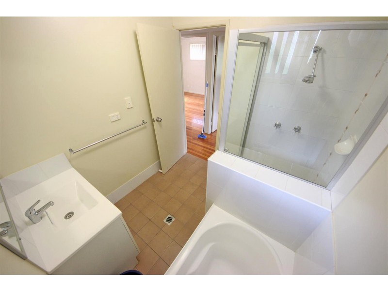 19 Gabrielle Court, Kallangur QLD 4503