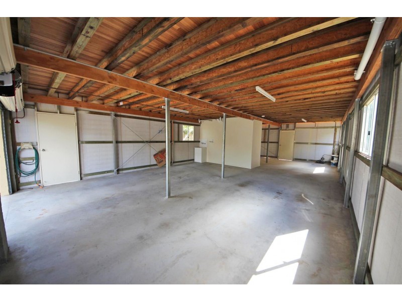 19 Gabrielle Court, Kallangur QLD 4503