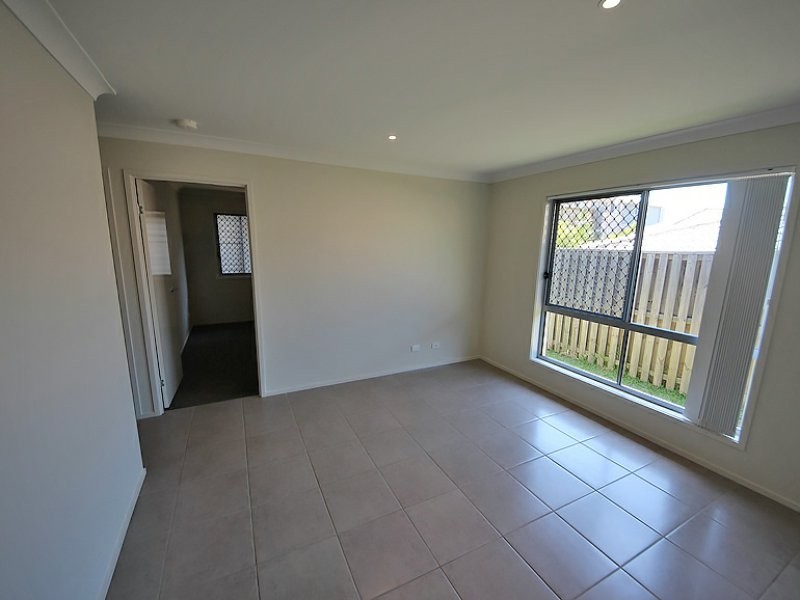 56 Ascot Crescent, Kallangur QLD 4503