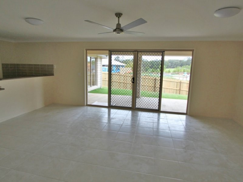 5 Apache Street, Dakabin QLD 4503