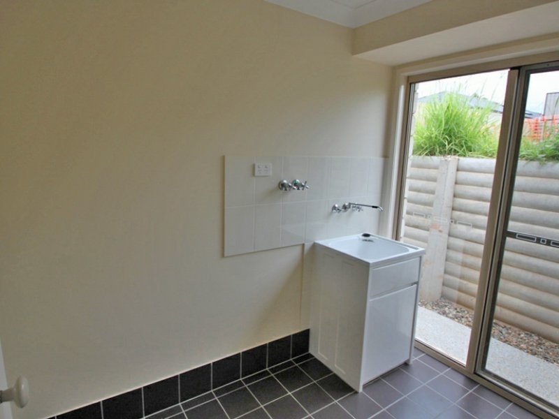 5 Apache Street, Dakabin QLD 4503