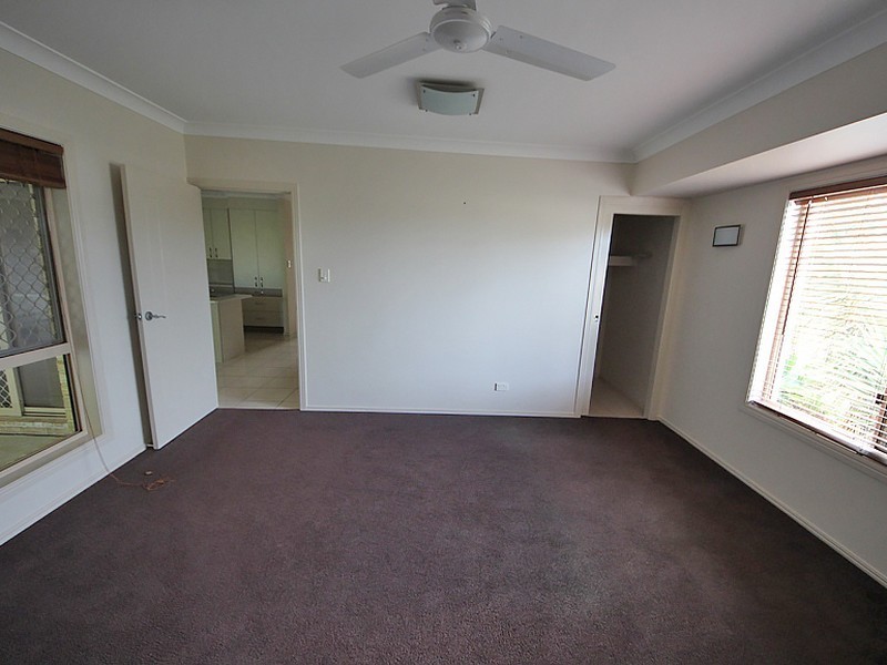 7 Lynette Street, Kallangur QLD 4503