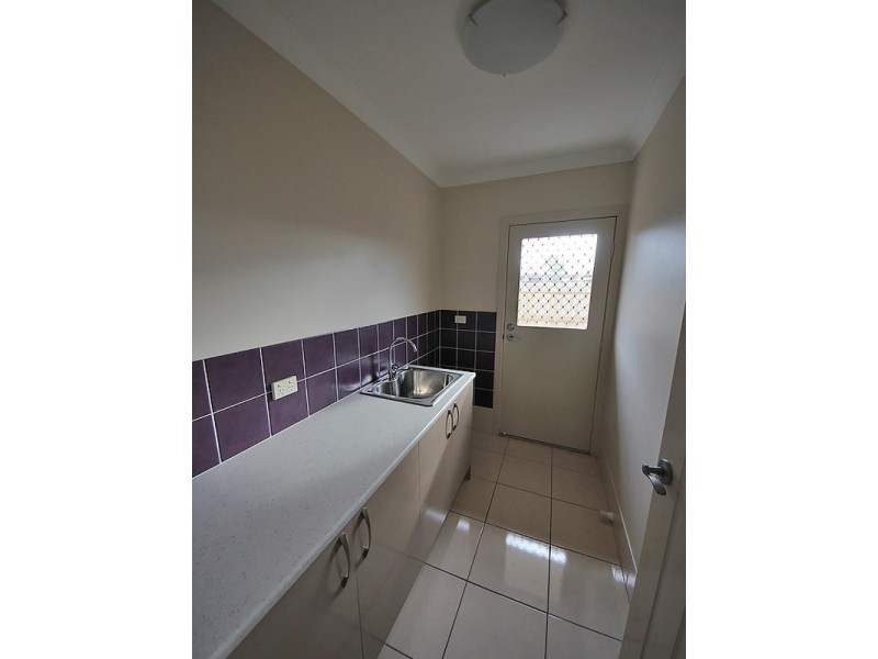 7 Lynette Street, Kallangur QLD 4503