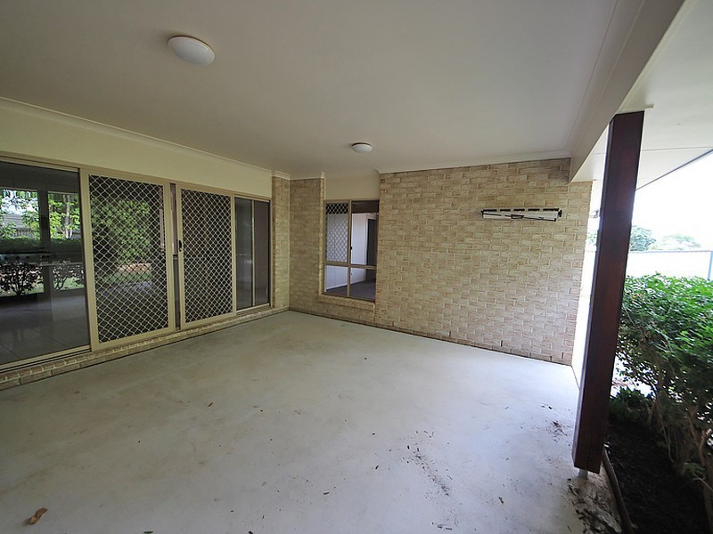 7 Lynette Street, Kallangur QLD 4503