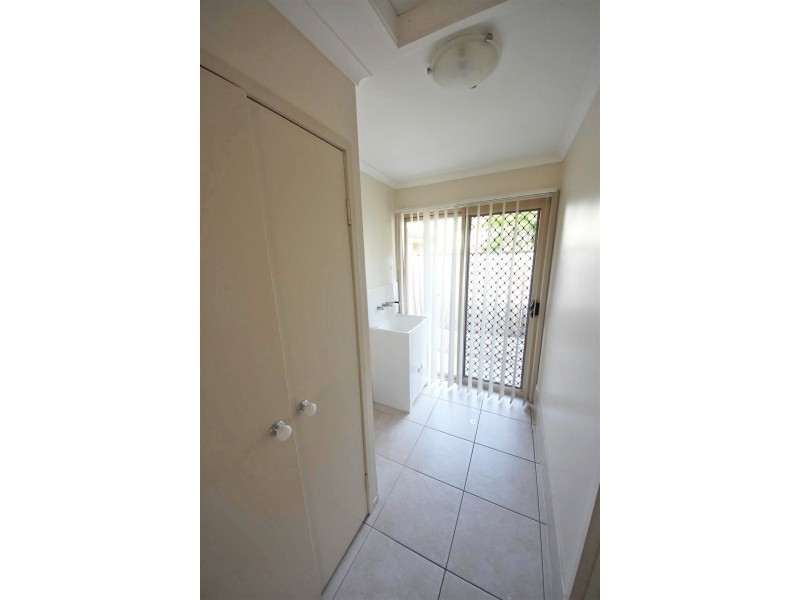 Unit 1/4 Sylvester Drive, Kallangur QLD 4503