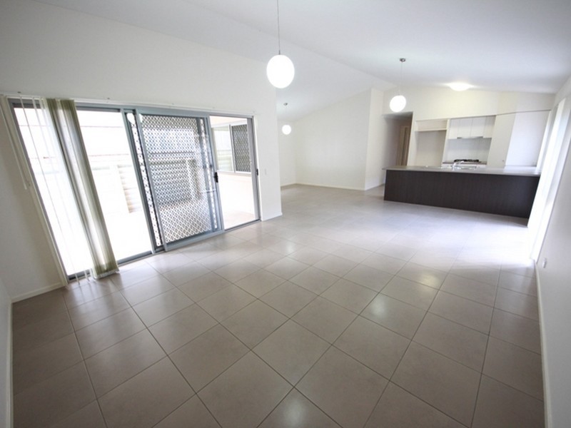 Kallangur QLD 4503