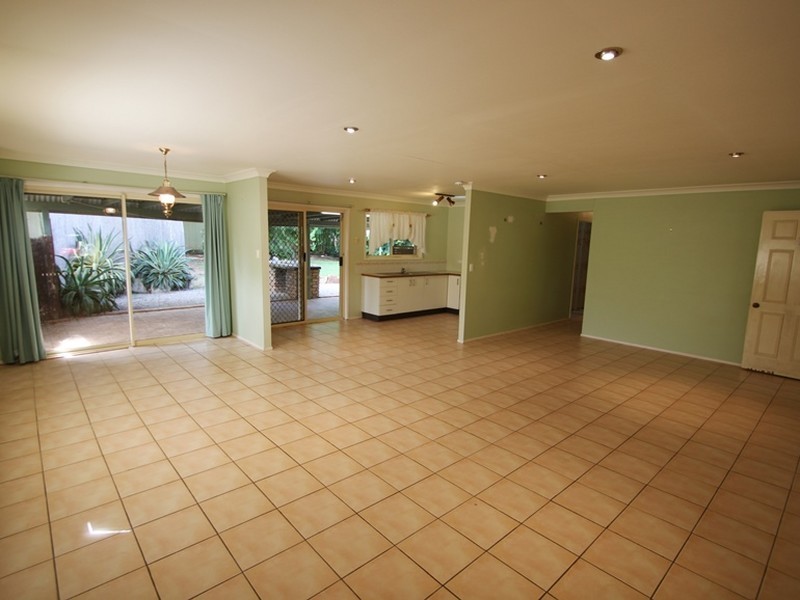 49 Duffield Road, Kallangur QLD 4503