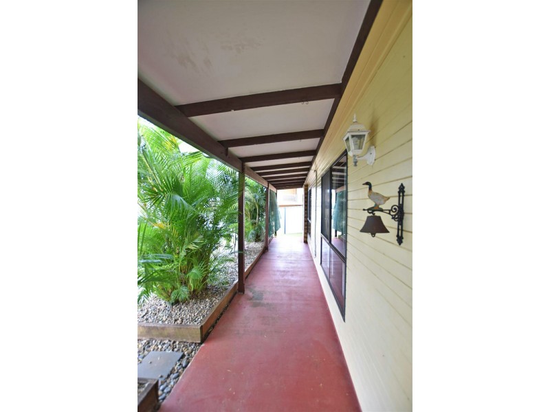 4 David Court, Kallangur QLD 4503