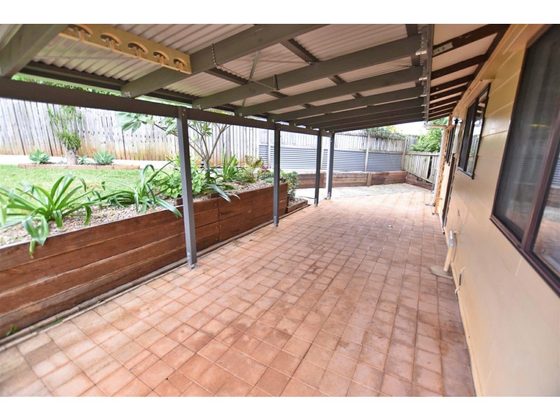 4 David Court, Kallangur QLD 4503