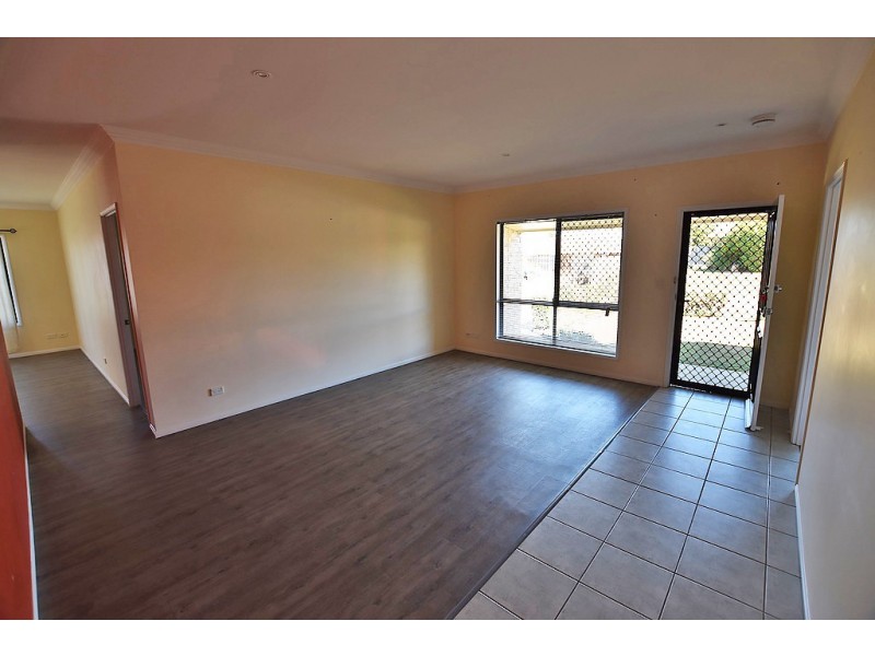 6 Ilinga Place, Kallangur QLD 4503