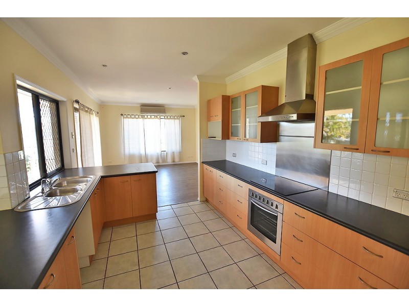 6 Ilinga Place, Kallangur QLD 4503