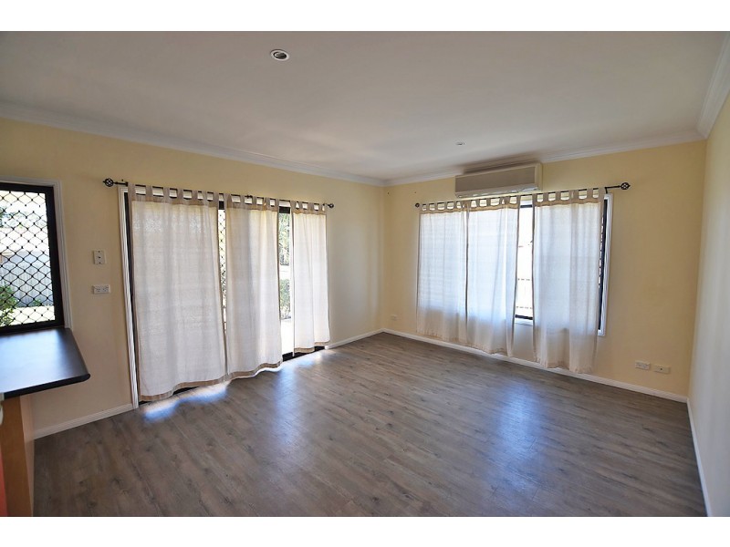 6 Ilinga Place, Kallangur QLD 4503