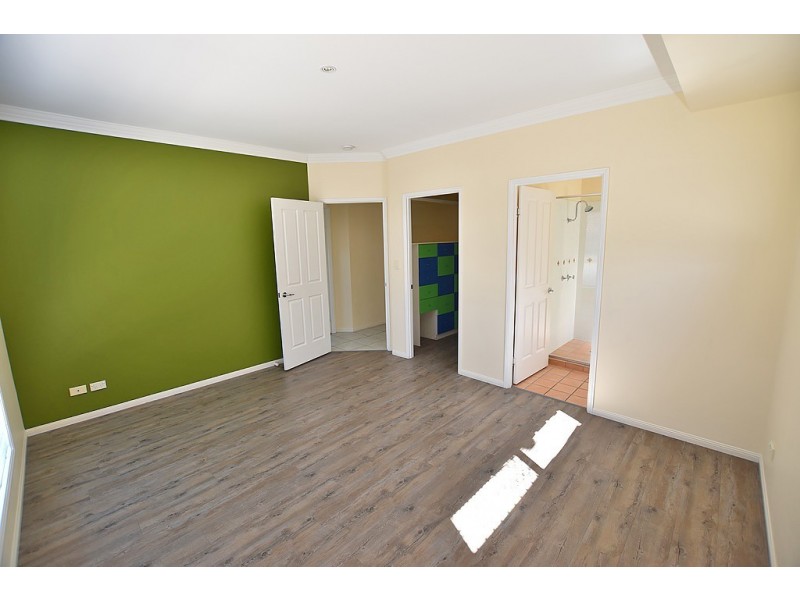 6 Ilinga Place, Kallangur QLD 4503