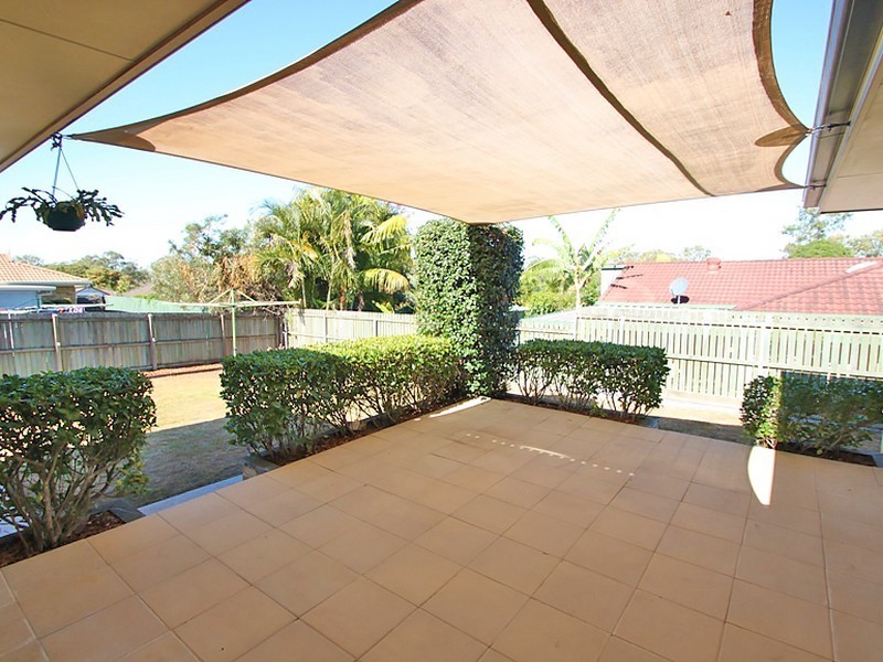 6 Ilinga Place, Kallangur QLD 4503