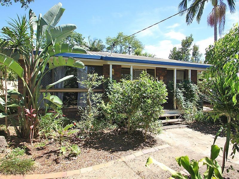 4 Paris Street, Kallangur QLD 4503