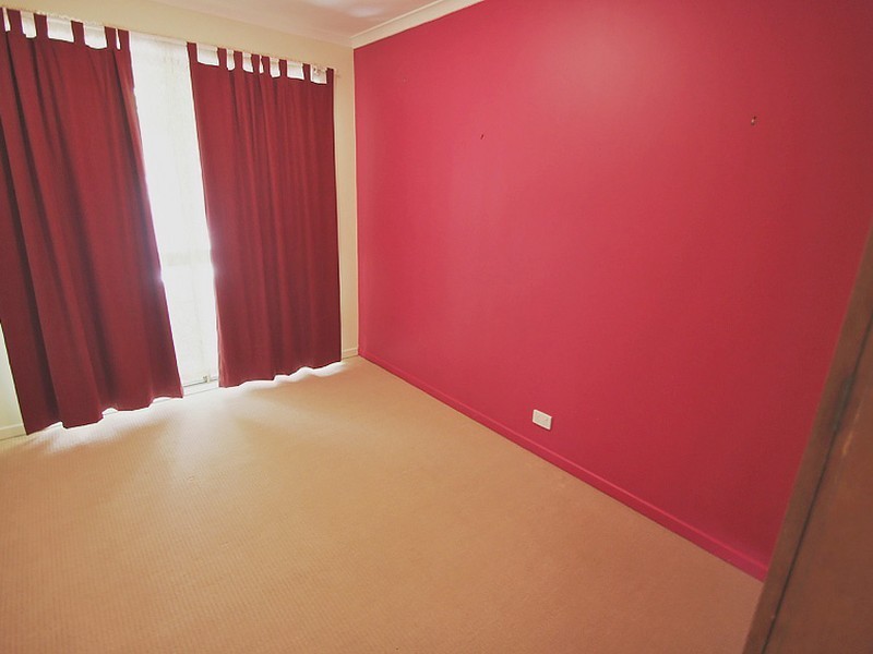 4 Paris Street, Kallangur QLD 4503