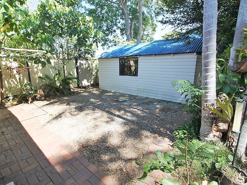 4 Paris Street, Kallangur QLD 4503
