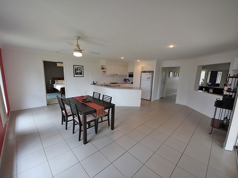 52 Tamborine Circuit, Kallangur QLD 4503