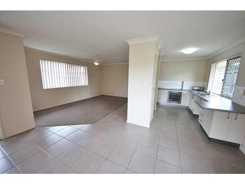 Unit 1/22 Fairlie Court, Kallangur QLD 4503
