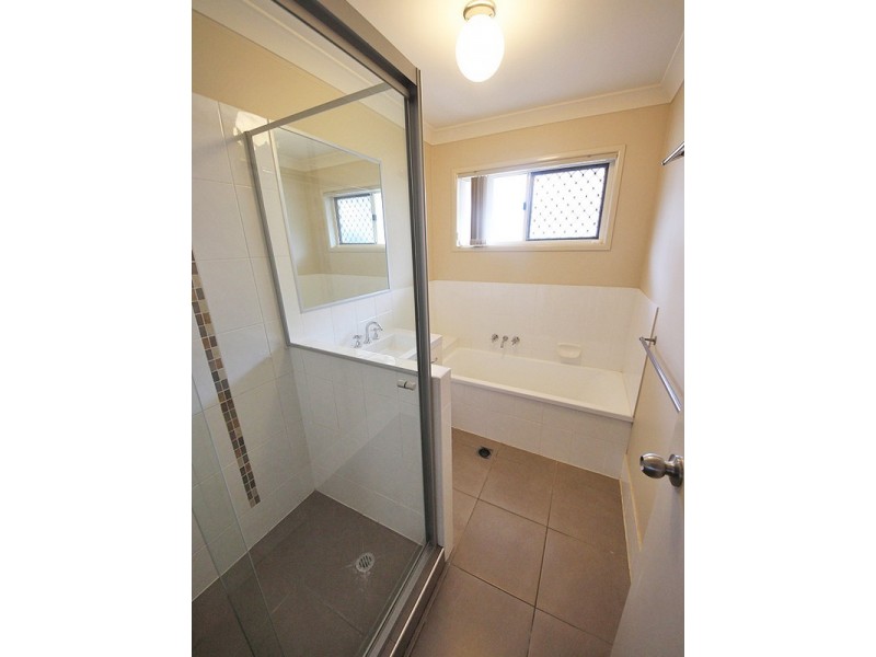 Unit 1/22 Fairlie Court, Kallangur QLD 4503