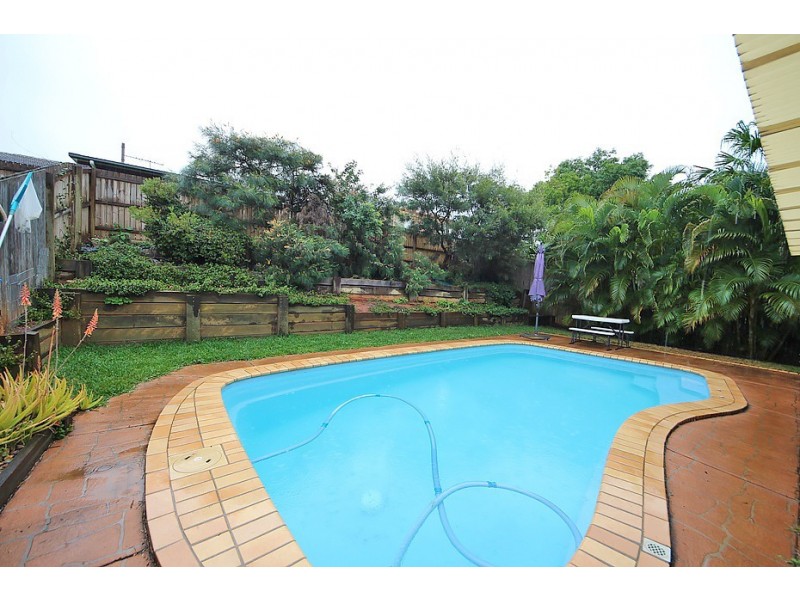 13 Esk Place, Kallangur QLD 4503