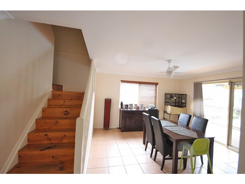13 Esk Place, Kallangur QLD 4503