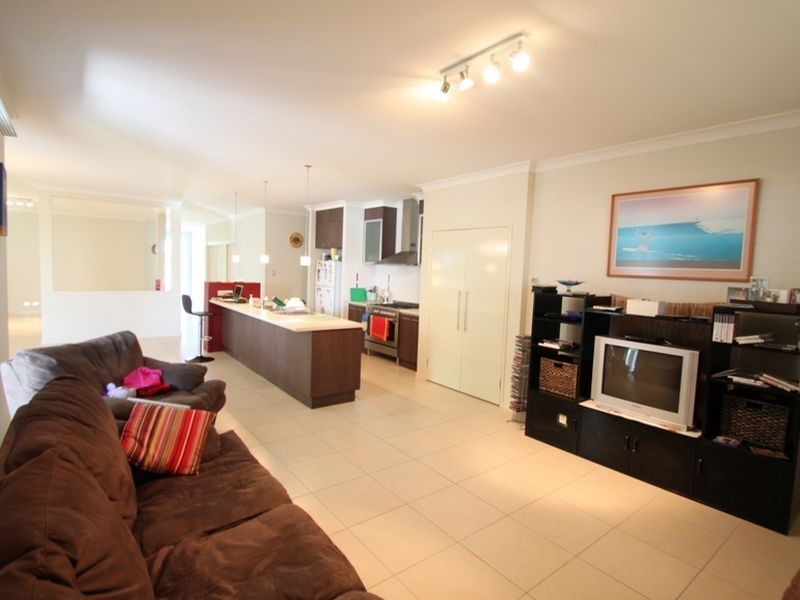 North Lakes QLD 4509