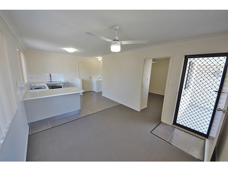 2/20 Fairlie Court, Kallangur QLD 4503